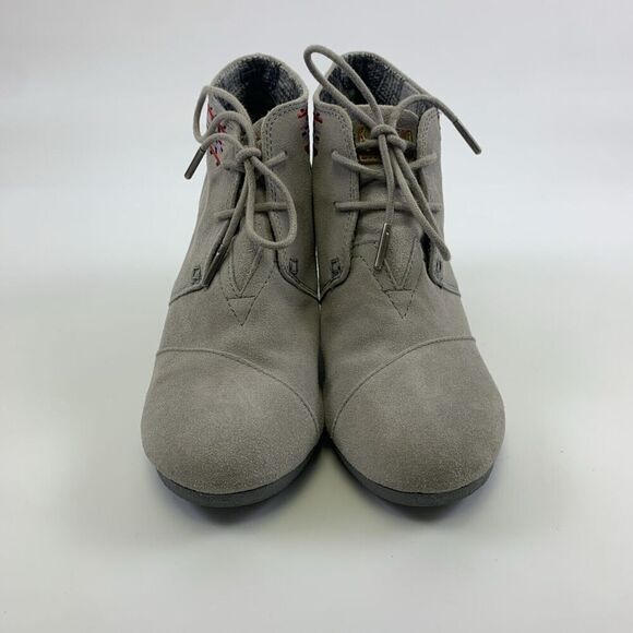 Toms Suede Desert Wedge Bootie Gray Lace Up Multi Embroidered Aztec Womens 8.5 - Picture 3 of 12